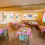 Sofinata & Pizzeria Guest house