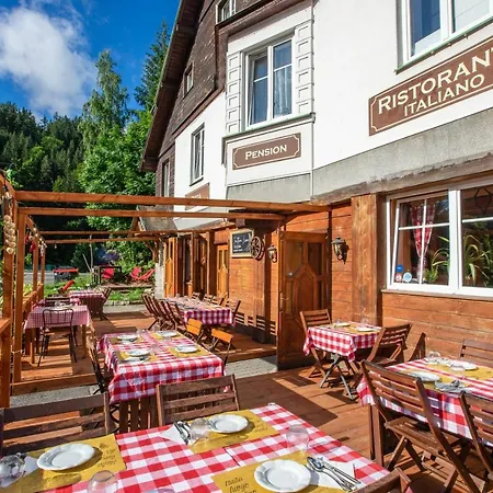 Sofinata & Pizzeria בית הארחה Špindlerŭv Mlýn