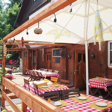 Konukevi Sofinata & Pizzeria